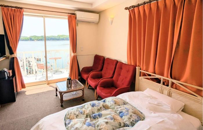 Petit Hotel Kashikojima Harbor