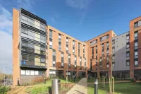 Student Only Riverside Way in Winchester Hotels in Sutton Scotney