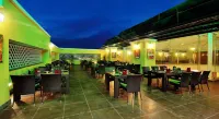 The Fern Residency Rajkot, Series by Marriott - breakfast