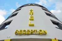 B&B HOTEL Erfurt-Hbf Отели в г. 