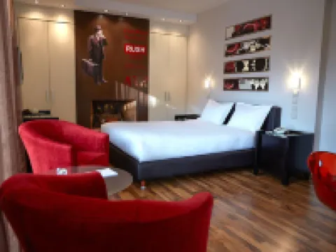Athens Habitat Hotels in Marousi