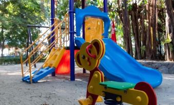 Matabungkay Beach Hotel