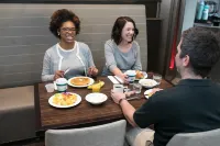 Homewood Suites by Hilton Savannah Historic District/Riverfront - breakfast