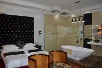Staybridge Riverside & Spa Hotels in Francistown
