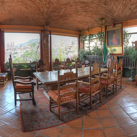 Posada de la Mision, Hotel Museo y Jardin