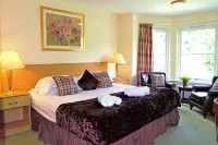 Bridge of Cally Hotel فنادق في Coupar Angus