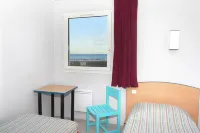 La Digue Hotels in Calais