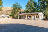 Hurricane Hideaway Lodging Hotels in La Verkin