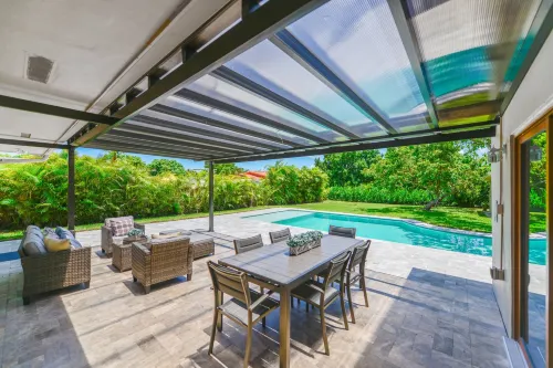 Awesome House with Pool Westchester - Homestays