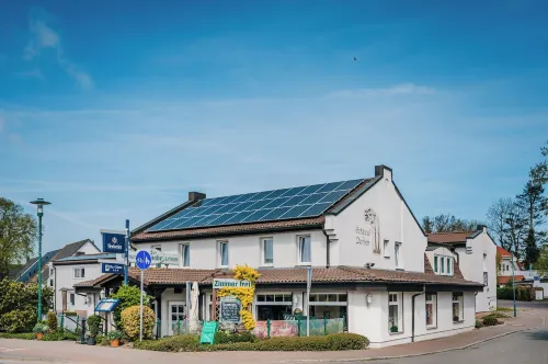 Gasthaus & Pension "Zur Schaabe" Hotels in Glowe