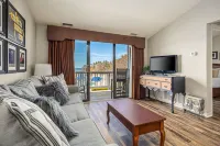 The Shores Lake Views Condo Unit 5577 Отели в г. Акм Тауншип