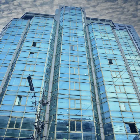 Harbour View Suites