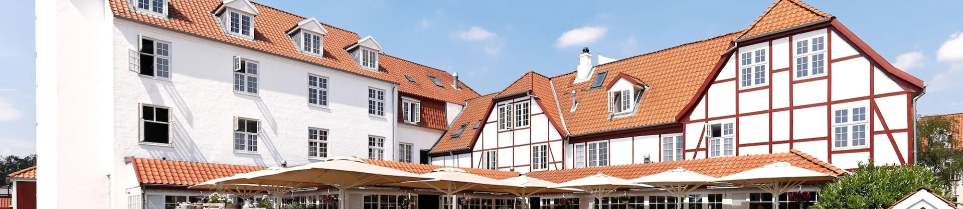 Four-Star Hotels