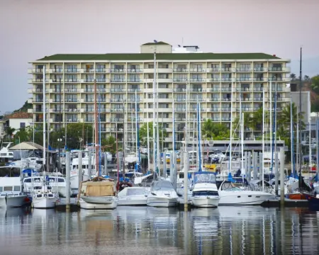 MainStay Suites Townsville Hotels in South Townsville