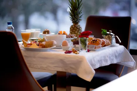 Mnar Park Aqua Park Отели в г. Провенс де Фа-Анжра