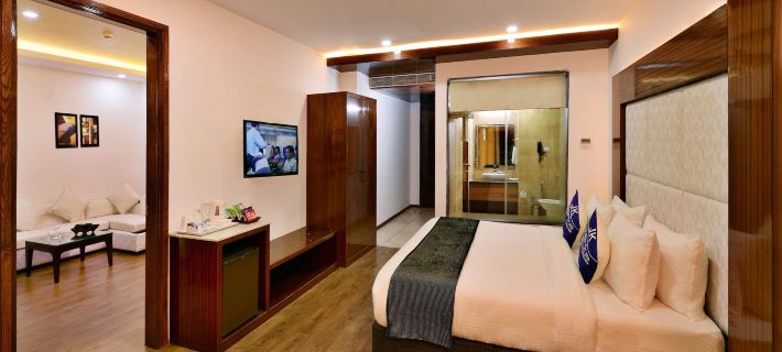 JK Clarks Exotica - Centrally Located with Stunning Valley View Hotéis em Chamba