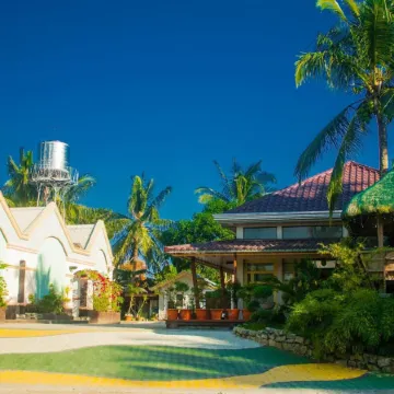 Zillion Pavilion Family & Business Hotel