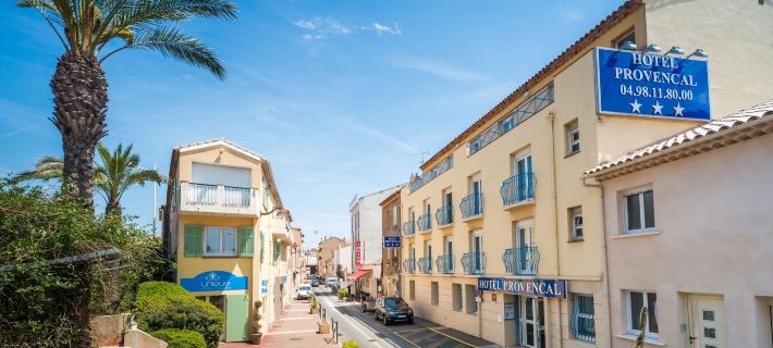 Hotel Provencal Hotele w: Saint-Raphael