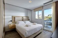 Seascape Luxury Residences Hôtels à : Agia Pelagia