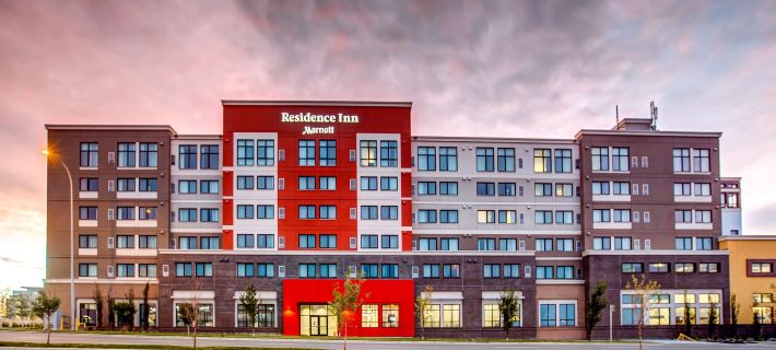 Residence Inn Calgary South Отели в г. Калгари
