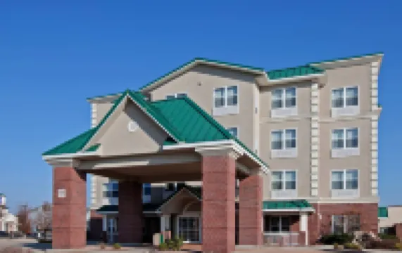 Country Inn & Suites by Radisson, Elkhart North, IN Отели в г. 