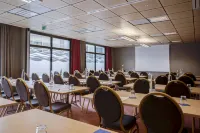 Hôtel Lyon Métropole Hotels in Saint-Cyr-au-Mont-dOr