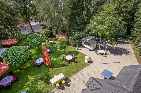 Aalener Römerhotel am Weltkulturerbe Limes Отели в г. Нойлер