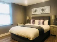 Ice House Apartments Hotels in 