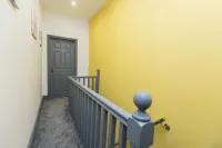 Townhouse @ 58 Brooklyn St - Crewe Hotels in Crewe