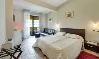 Casale Romano Resort e Relais Hotels in Graniti