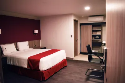 Hotel Ht Ole Hotels near CENTRO COMERCIAL "Alicia"