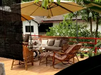 Saku Boutique Homestay Hotel a Distretto di Saraphi
