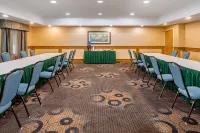Holiday Inn Express & Suites Canton Hotels in Canton