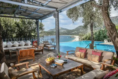 BEYAZ YUNUS HOTEL Hotel dekat Yesil Dalyan