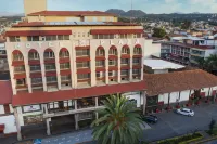 Plaza Uruapan Hotel Hotels near Acuario Xcaret Uruapan