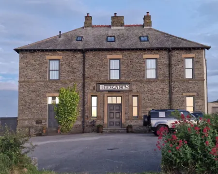 ハードウィックス ミロムのホテル