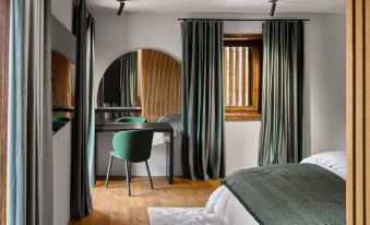 Boutique Hotel and Restaurant Milka