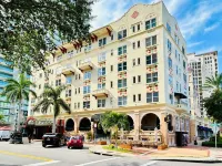 Ponce de Leon Hotel Hotels near 400 Beach