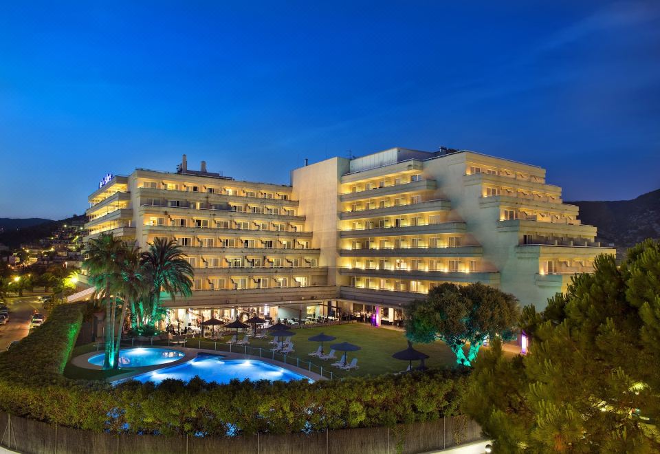 hotel overview picture