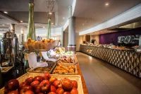 Garden Court Sandton City - breakfast