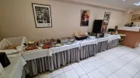 Hotel Rose City - Bữa sáng