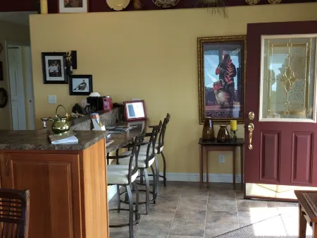 Pictured Rocks Bed and Breakfast