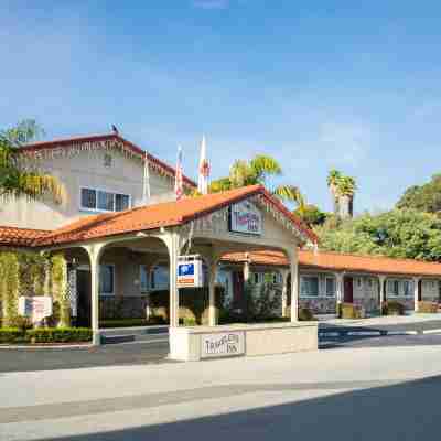 旅行者酒店 Hotel Exterior