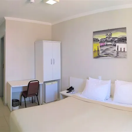Simas Praia Hotel