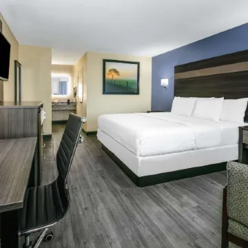 Days Inn by Wyndham Waco Near Downtown/University