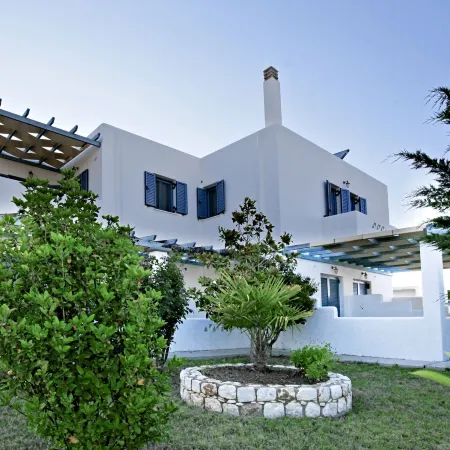 Kallisti Studios & Apartments
