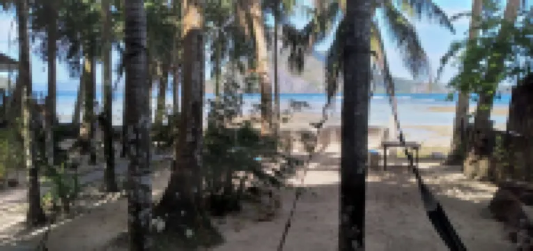 La Salangane Caalan Beach Villa