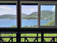 oneday in geoje - غرفة مطلة على الجبل
