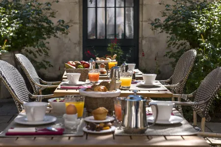 La Baronnie Hotel et Spa Отели в г. Арс-ан-Ре