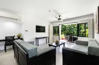 Ultiqa Fiji Palms Beach Resort